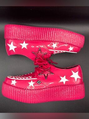 T.U.K. Hot Pink Creepers Size 7 Patent Leather Platform Star Punk Goth Y2K Shoes